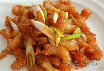 葱烧蹄筋